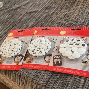 NWT bundle of 3 packs Wilton candy eyeballs